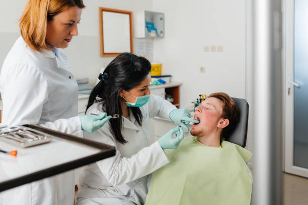 Best Cosmetic Emergency Dentistry in Carlinvle, IL